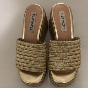 Steve Madden Metallic Gold Wedge Slides